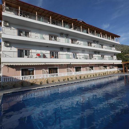 Hotel Riviera Borsh Eksteriør billede
